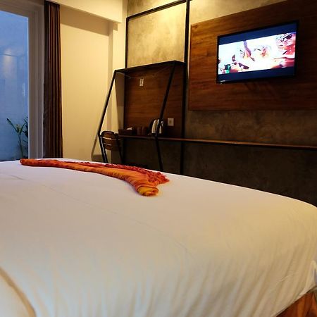 Semimpi Hotel Canggu Екстериор снимка