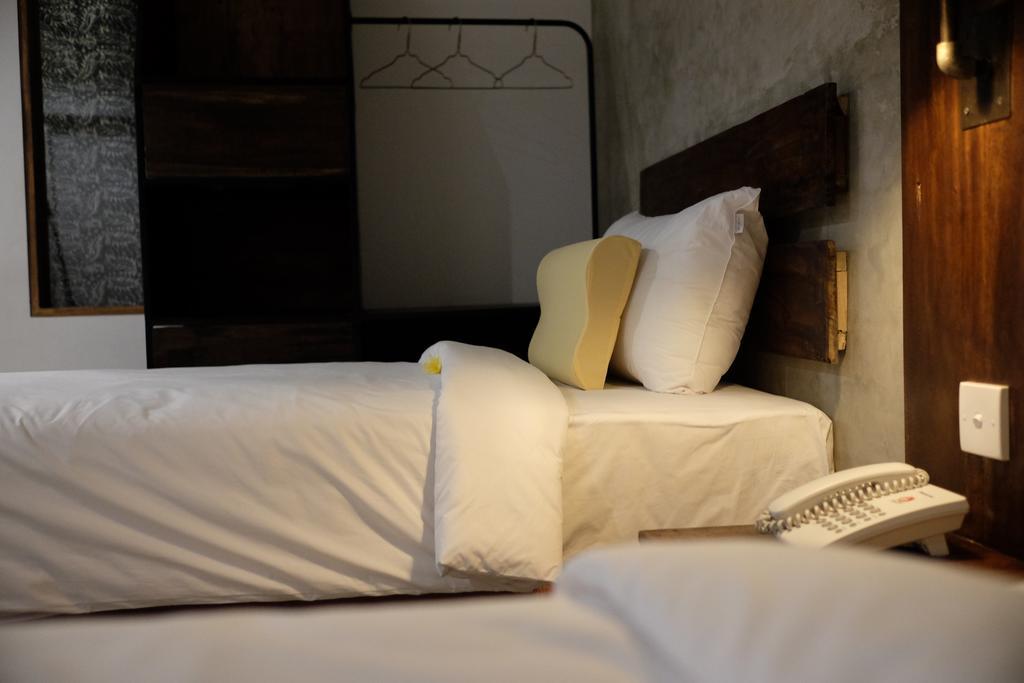 Semimpi Hotel Canggu Стая снимка