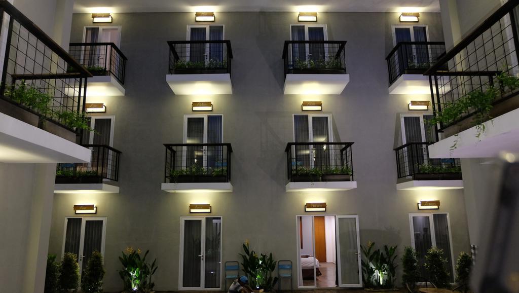 Semimpi Hotel Canggu Екстериор снимка